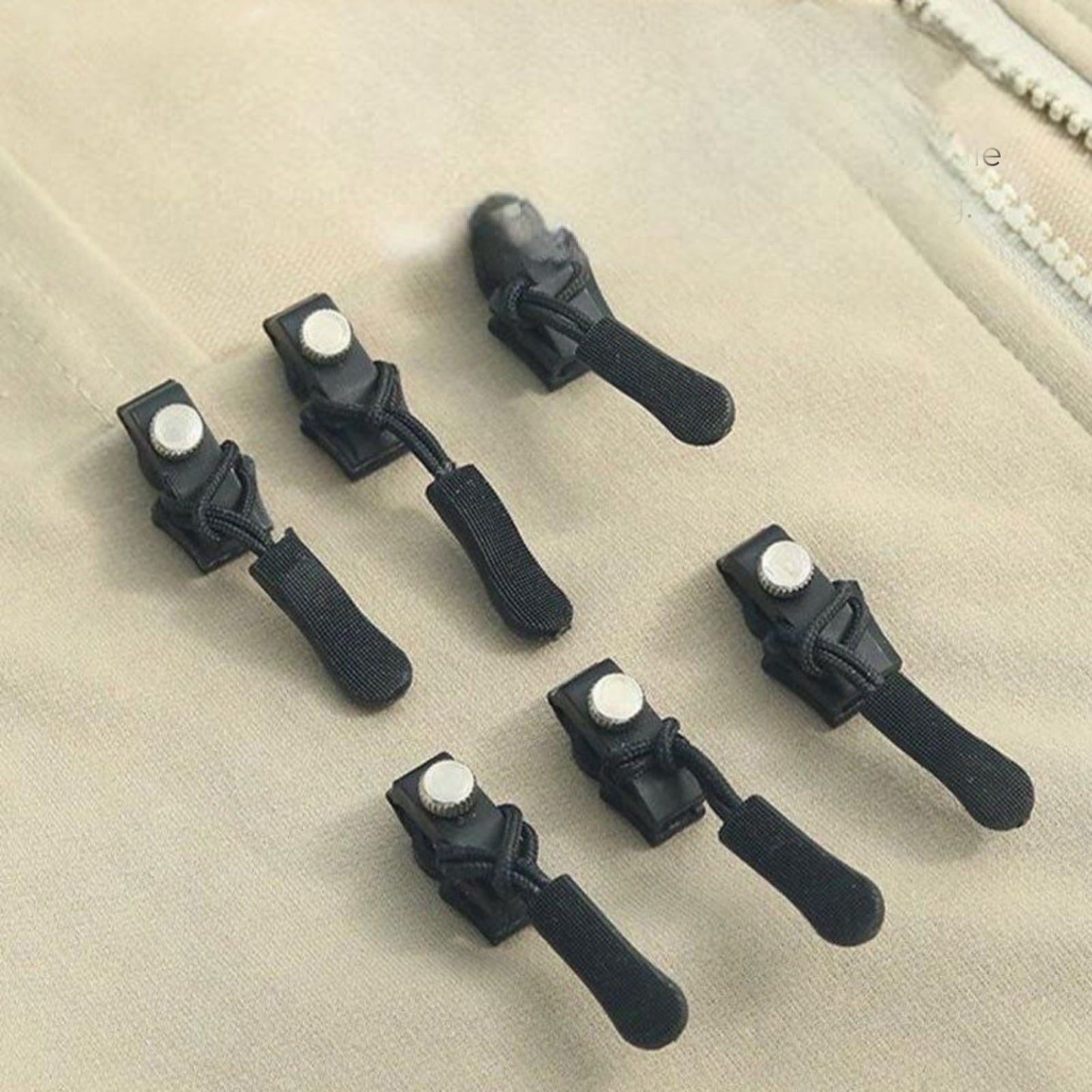 Kvaliteetsed rõivad tõmblukud (6 tk)