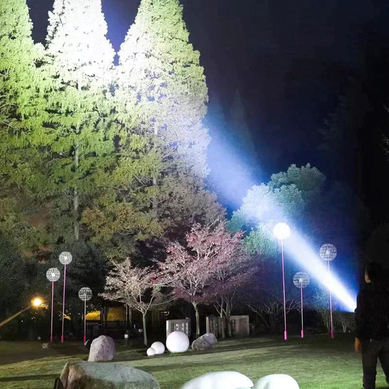 „MiniGlow™“ pöidla suurusega võimas taskulamp