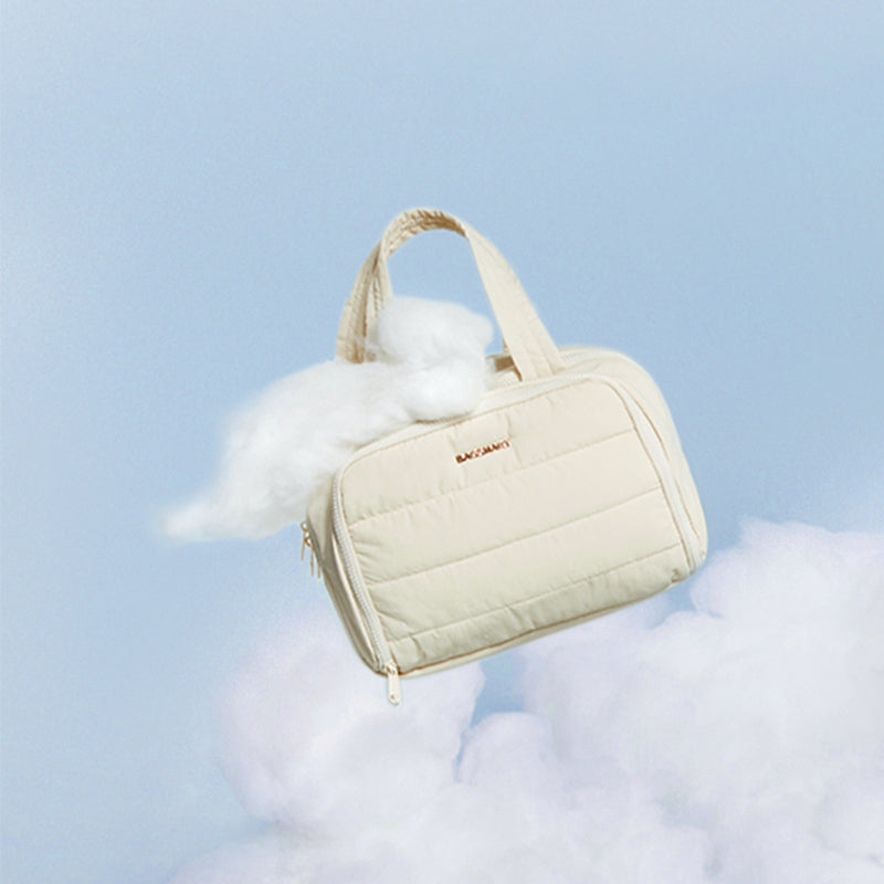 Multifunktsionaalne reisimeigi kosmeetikakott „4-in-1“