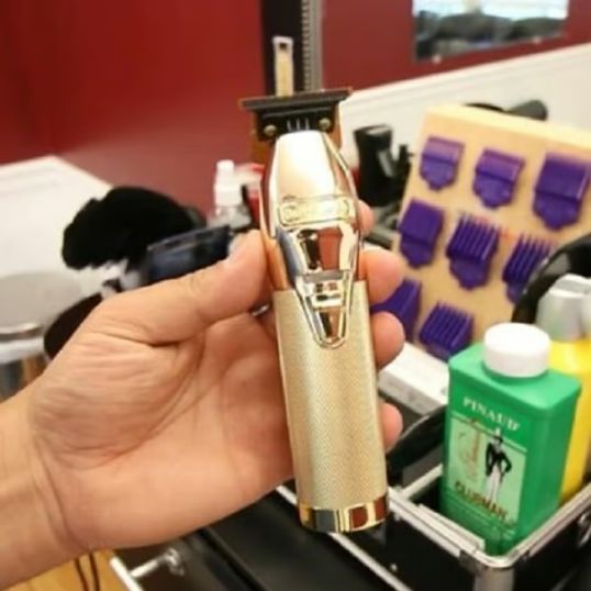 Professionaalne traadita juukselõikur – täpsusele ja stiilile