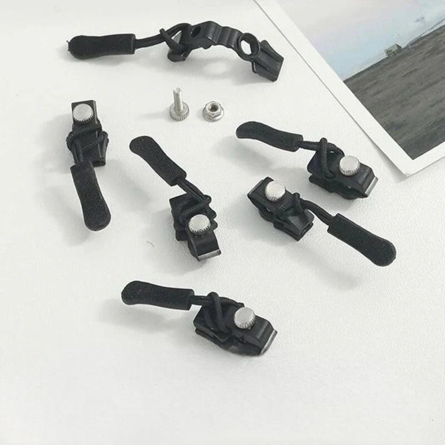 Kvaliteetsed rõivad tõmblukud (6 tk)