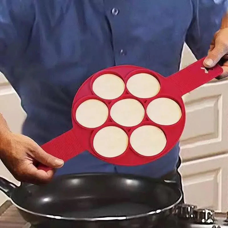 Flip'n'Cook: Revolutsiooniline silikoonist pannkoogivorm