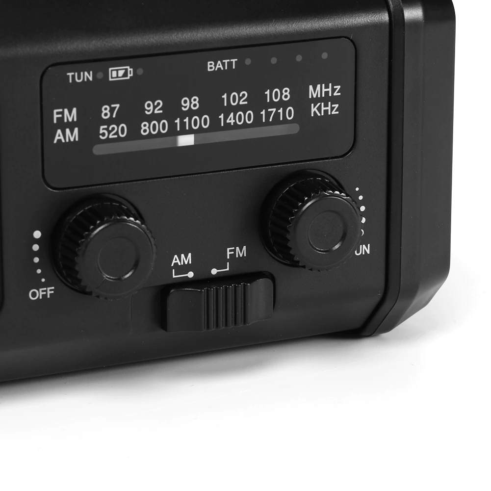 Avariiraadio – 10 000 mAh sisseehitatud akuga, taskulambi ja käsigeneraatoriga