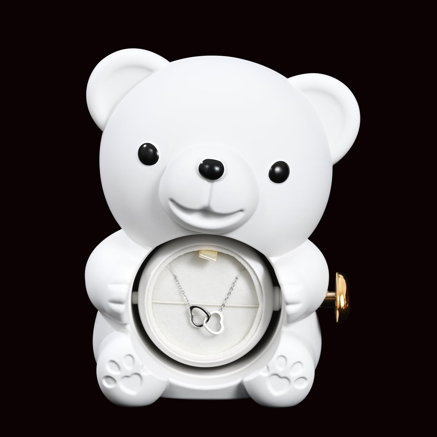 Igavene roos koos imelise kaelakeega