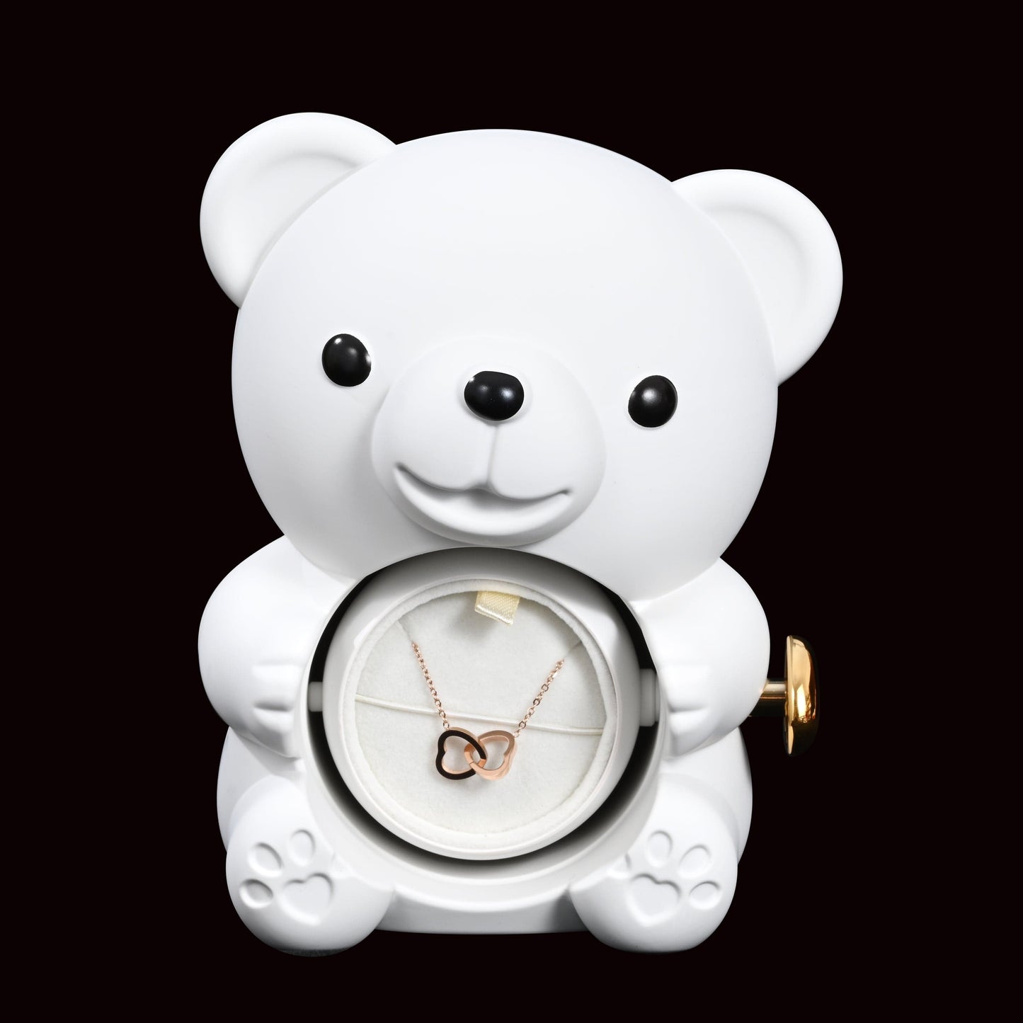 Igavene roos koos imelise kaelakeega